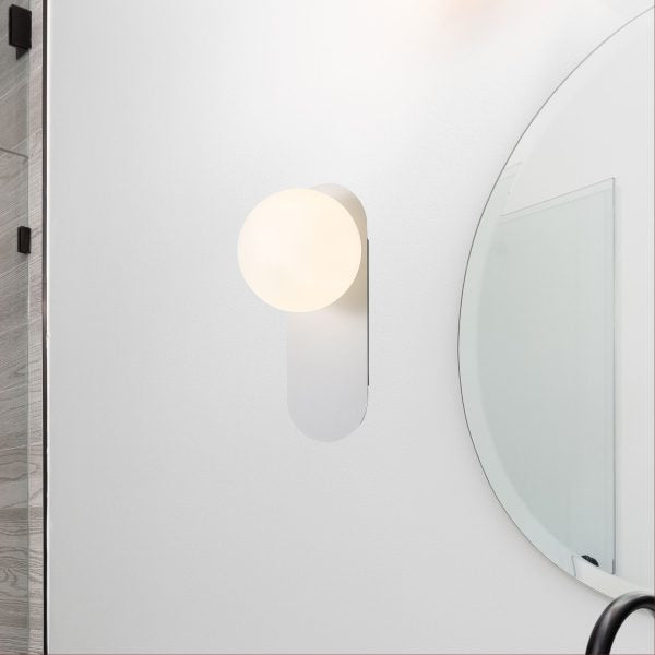 Ping G9 Wall Light White